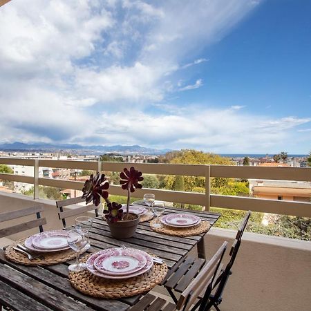 Agréable appartement avec vue mer et Parking Antibes Extérieur photo